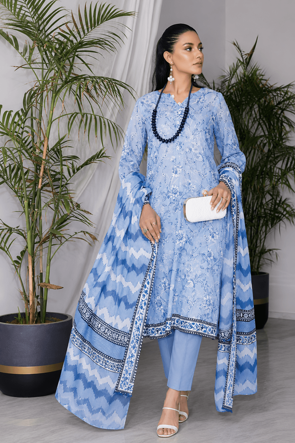 3 Piece Printed Lawn Suit – Powder Blue Floral